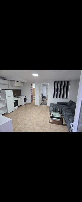 Inchiriez apartament 2 camere