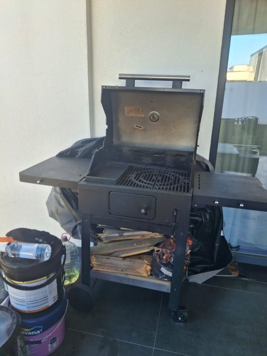 Gratar costa 50 miledte in stare foarte buna