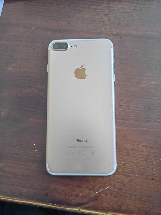 Apple iPhone 7 Plus 128GB – работещ, кейс подарък