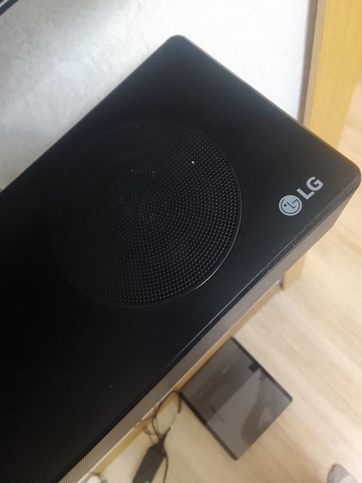 Саундбар  LG SN7Y
