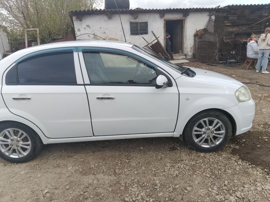 Продам авто Шевроле авео
