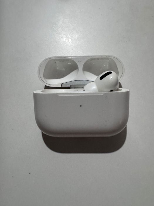 Наушник беспроводной