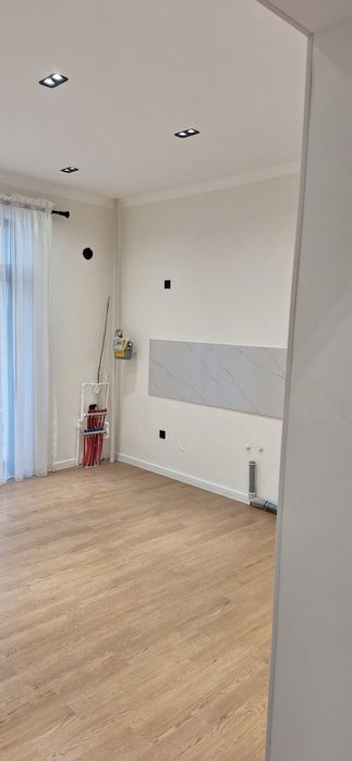 В Чирчике Продаётся квартира новостройка .орен Карвон бозор