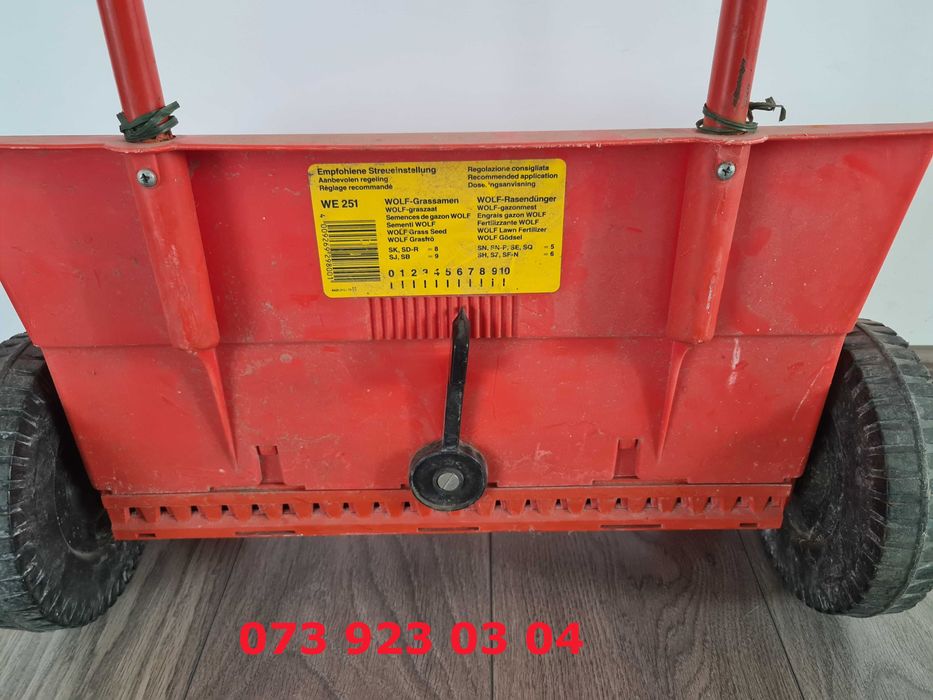 Wolf-Garten WE 251 – răspânditor manual pentru semințe, îngrășăminte