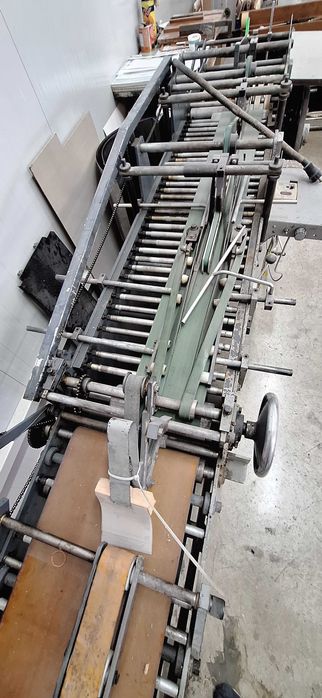 Лепачна машина за кутии SOMOTO MODEL II