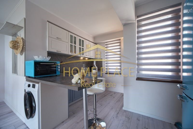 Дава се под наем Двустаен апартамент в Варна, Чайка - 60 кв.м за 459 € - Снимка #2