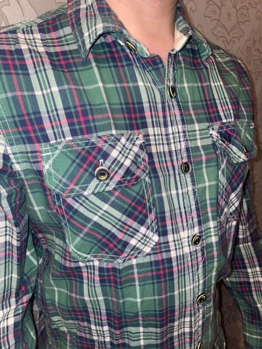 Продам рубашку и свитер