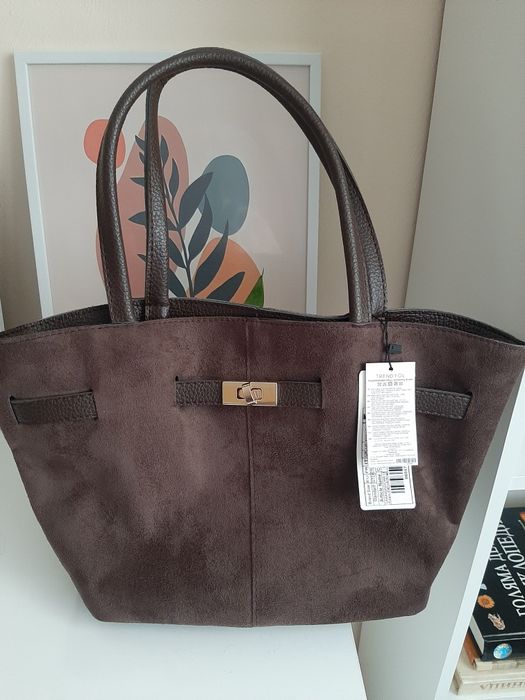 Нова чанта цвят кафе