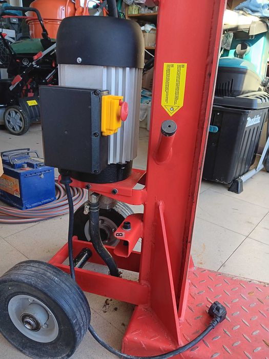 Despicator de busteni, 3000w
