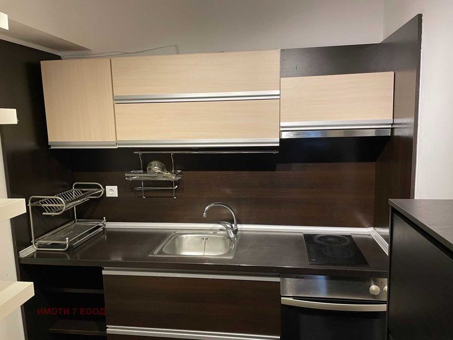 Продава се Двустаен апартамент в София, Зона Б-19 - 70 кв.м за 2400 €/кв.м - Снимка #1