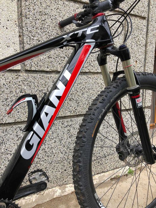 GIANT - 29 карбон