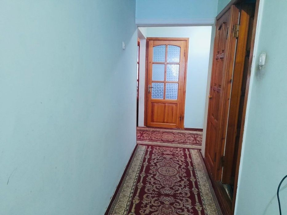 Продается срочно квартира, 4 ком, Юнусабад 18, метро Туркистон, 2 этаж
