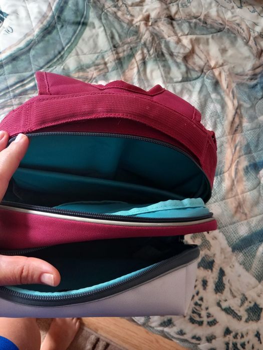 Geanta de scoala ergonomica
