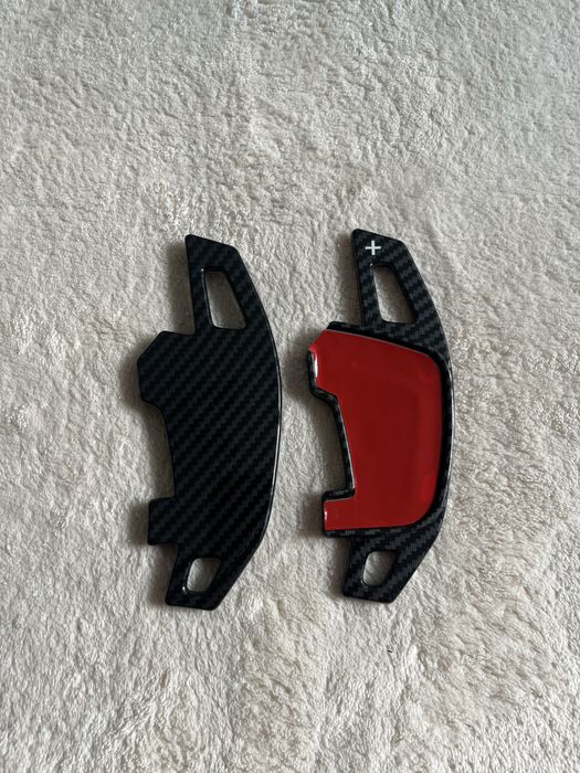 Продавам падове за скорости VW Golf 7 ( Shift/Wheel paddles )