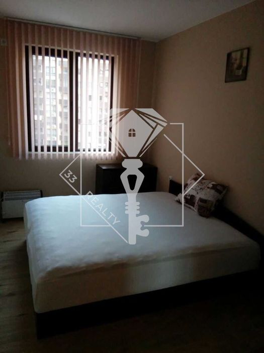 Продава се Тристаен апартамент в Пловдив, Южен - 70 кв.м за 2215 €/кв.м - Снимка #2