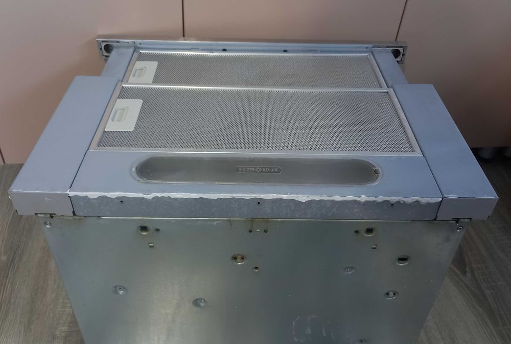Hotă incorporabilă telescopică Electrolux