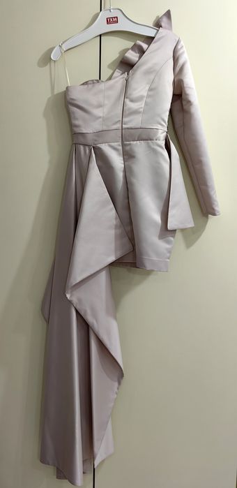 Rochie eleganta, Casa de moda VIGO