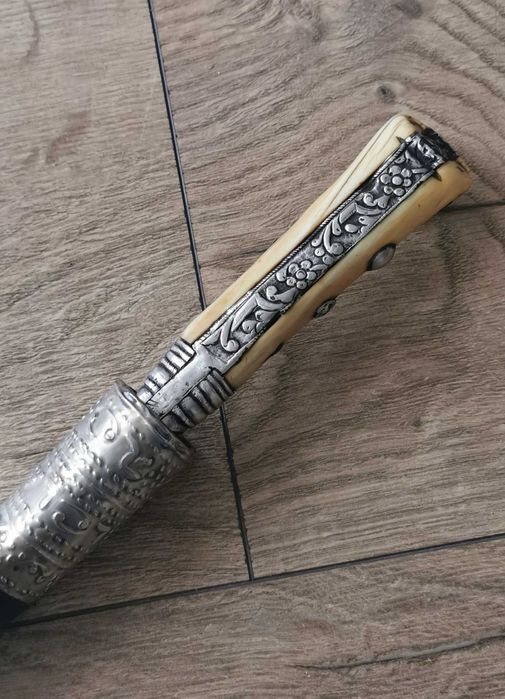 Стар нож, кама, акулак