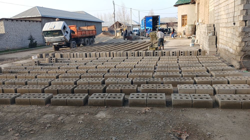 пристланган блок гишт 38×18