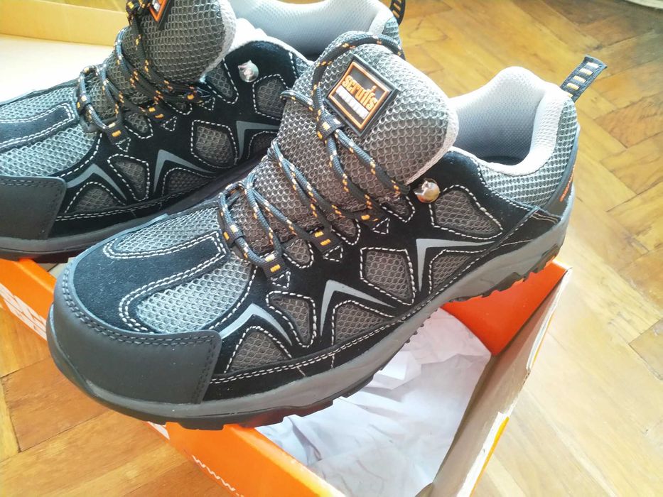 Pantofi Incaltimente adidas munca protectie bombeu met SCRUFS TRENT 43