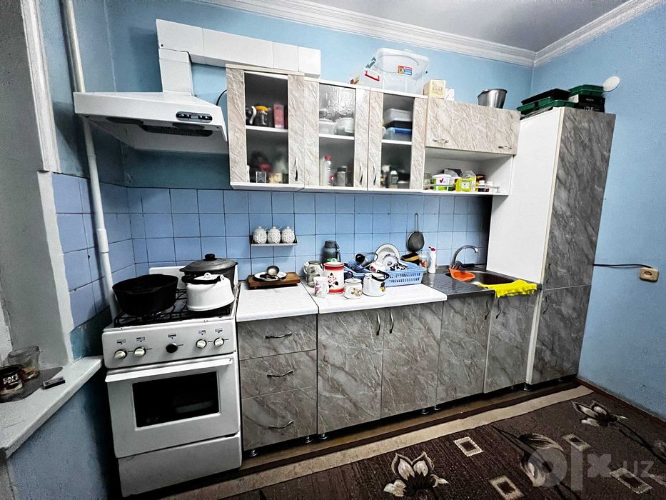 СРОЧНО ПРОДАЁТСЯ Кухонная мебель