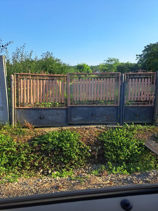 Teren intravilan  650  mp Podenii Noii