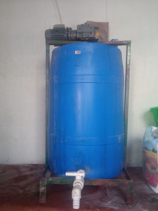 Гел чикарадигон аппарат сотилади