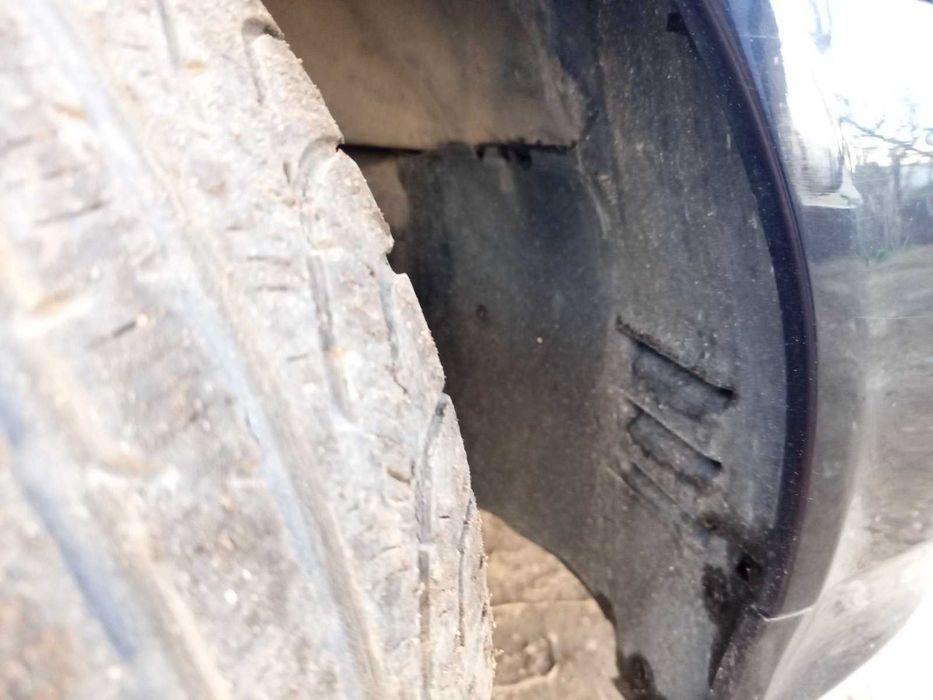 На части: MERCEDES CLK 230 197кс