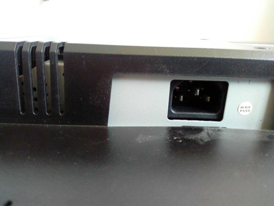 Работещи монитори Fujitsu Siemens SCALEOVIEW L20W-1 и LG!