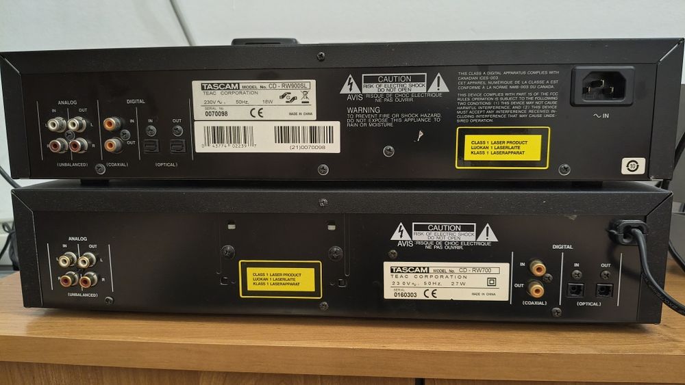 CD player Tascam 700, CD player Tascam 900