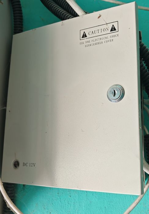 Camere supraveghere Hikvision IP pe telefon