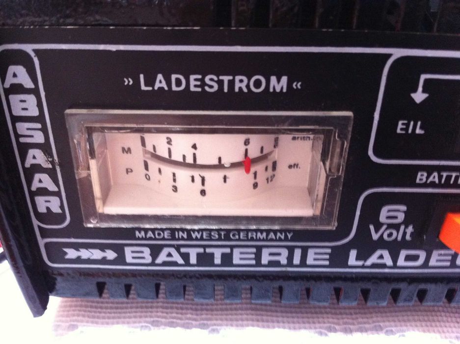 Redresor Absaar 6 - 12V max 12Amp/Bosch 6 -12V 8Amp (Anl statie