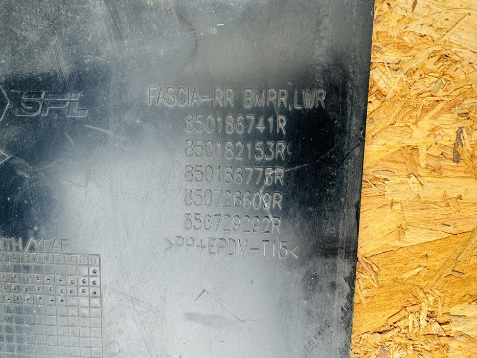 Bara spate Renault Arkana cod 850186741R