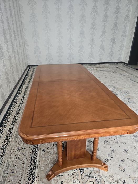 Продам стол со стульями