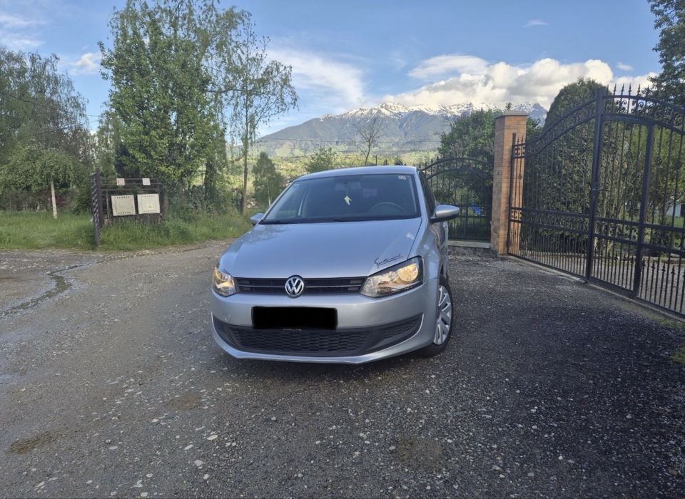 VOLKSWAGEN Polo 2011 — imagine 3