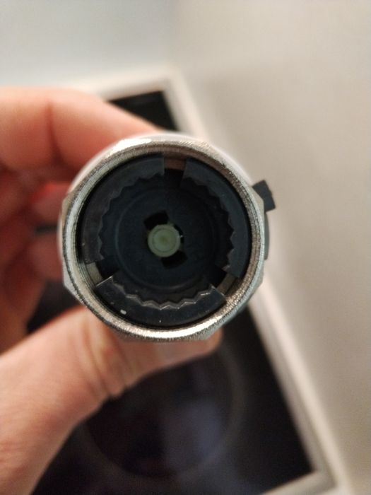 Термо глава за радиатор