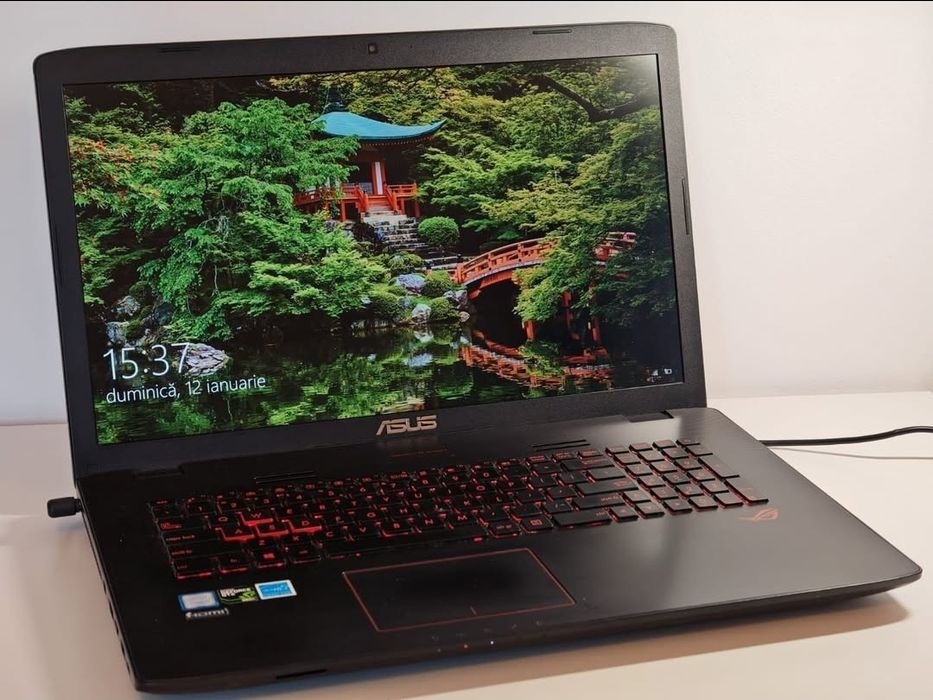 Laptop ASUS ROG | 17,3 inch | 32Gb RAM | 1TB HDD | 250Gb SSD