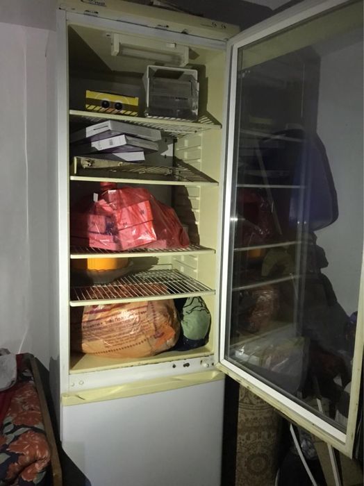 Холодильник сатылады