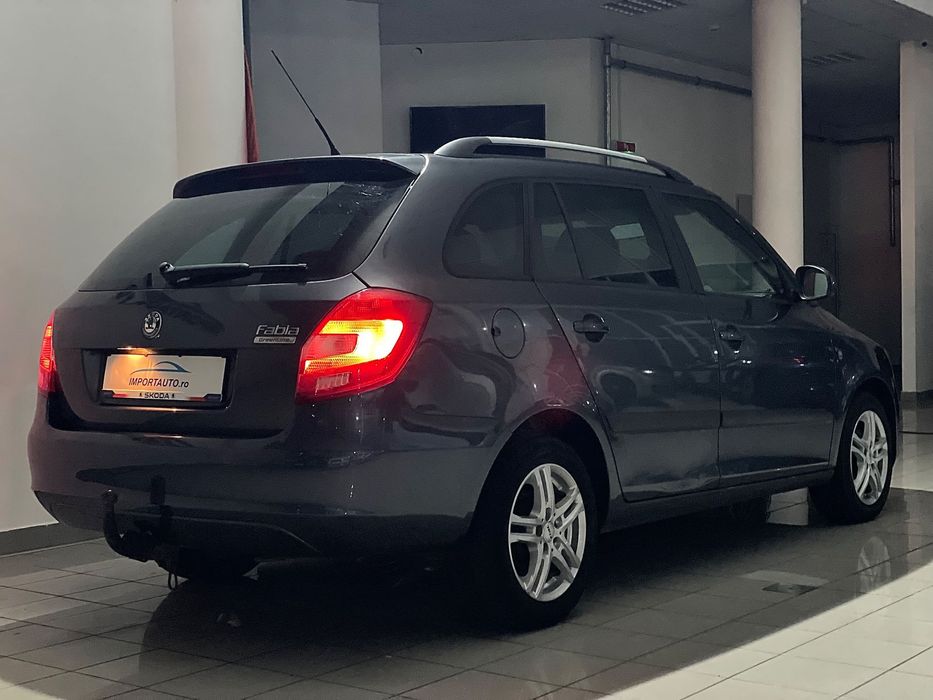 Skoda Fabia DEALER/GARANTIE 1 AN/CLIMATIC/Pilot/Computer/Bluetooth/Recent import
