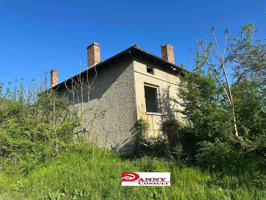 Продава се Къща в Велико Търново, Акация - 100 кв.м за 57 €/кв.м - Снимка #1