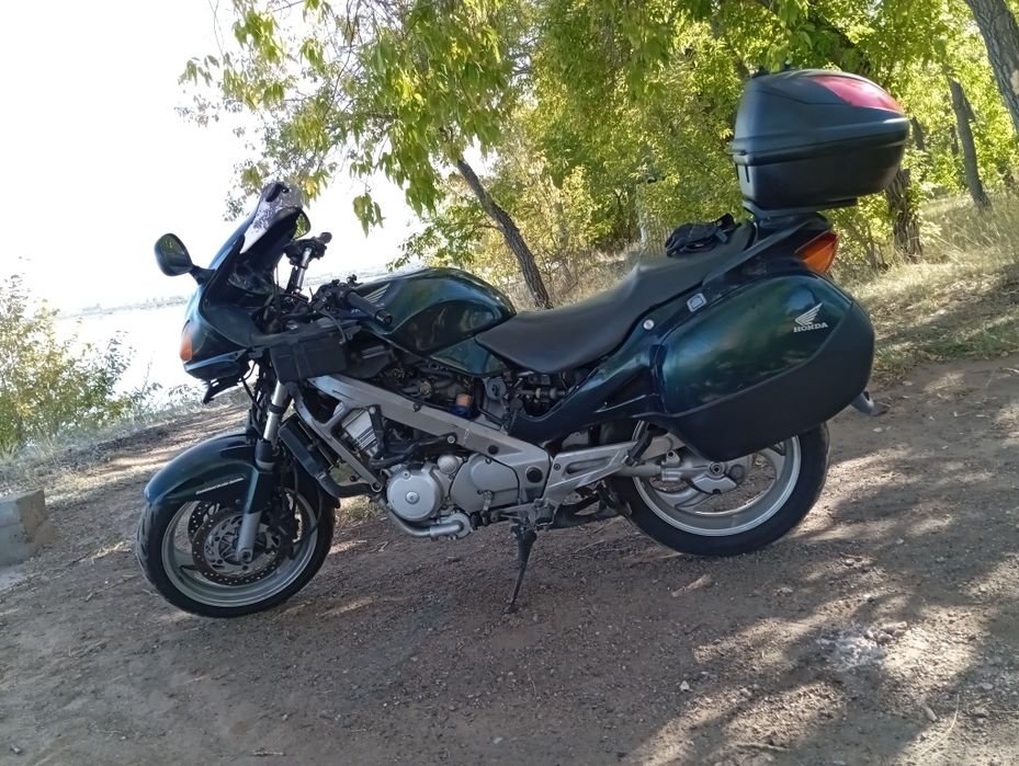 Продам Хонду девиль, 2002 год , 650 куб, рассрочка
