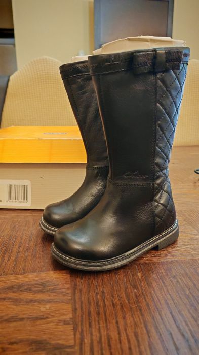 Ghete chicco piele marimea 21