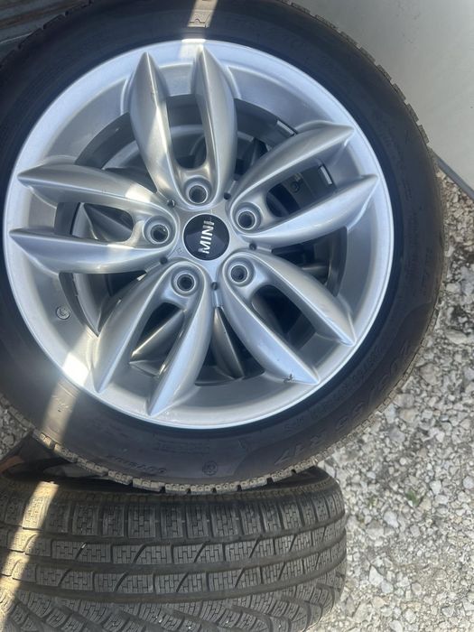 Гуми с джанти за Мини Купър