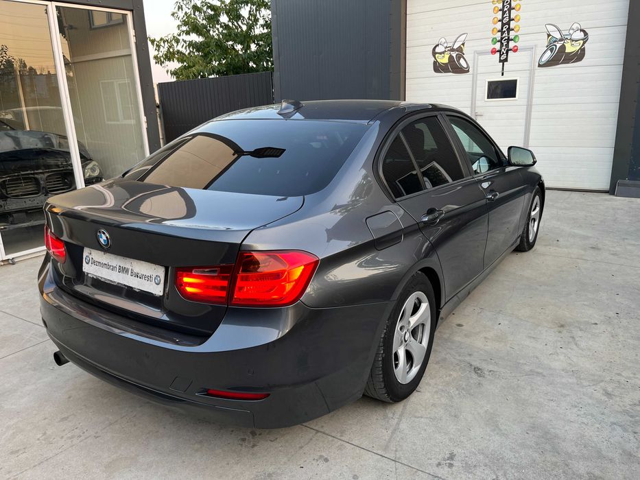 Dezmembrez BMW seria 3 F30 320d 184cp N47N an 2013