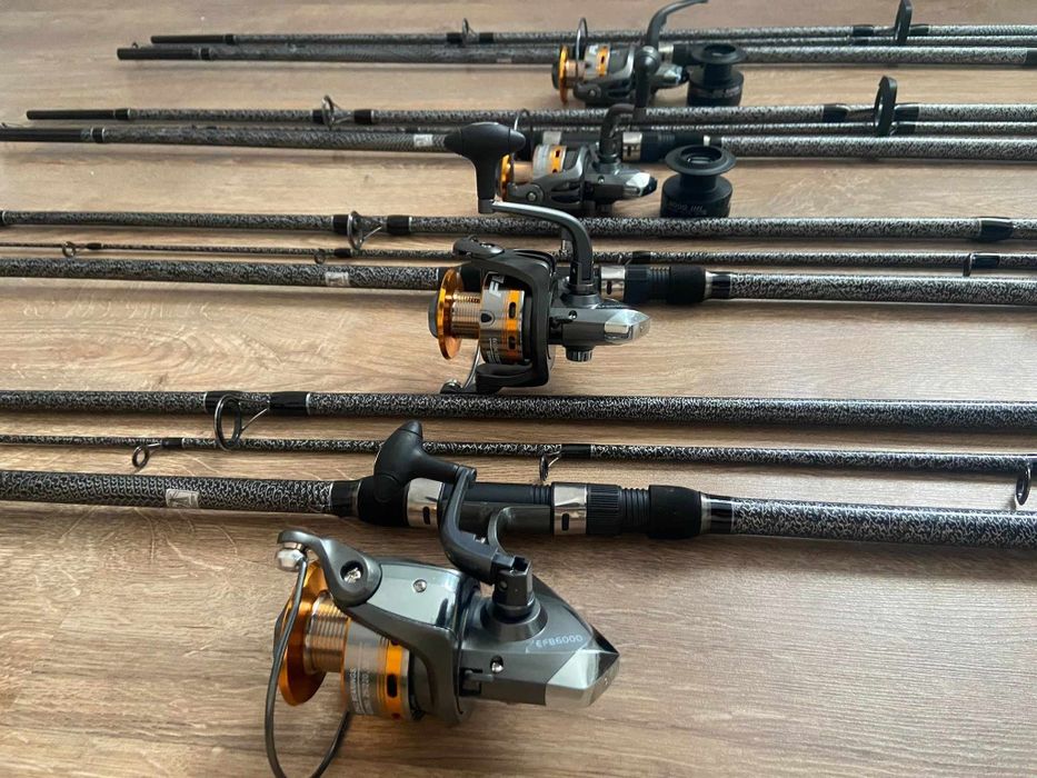 SET 4 Lansete Crap 3.90 4.0Lbs din 3 Tronsoane + 4 Mulinete FL EFB6000