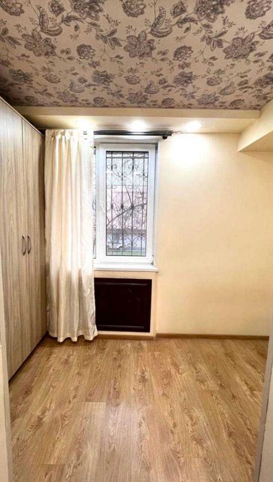 110 школа  Цум  2в3/2/4  ремонт хороший