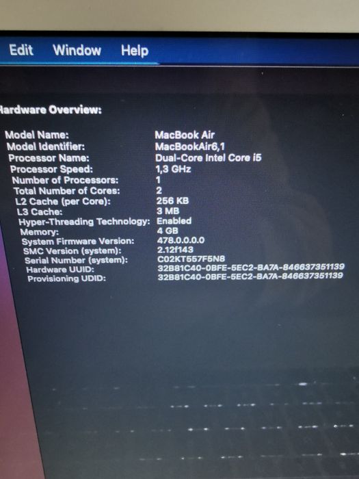 MacBook Air 13" impecabil