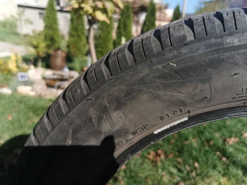 225 60 18 всесезонни Bridgestone Blizzak LM005 всесезонни 4 броя