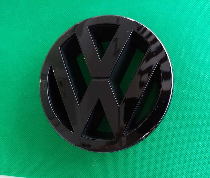 Емблема предна задна Голф 5 черна черен гланц  Golf MK5 125mm / 110mm