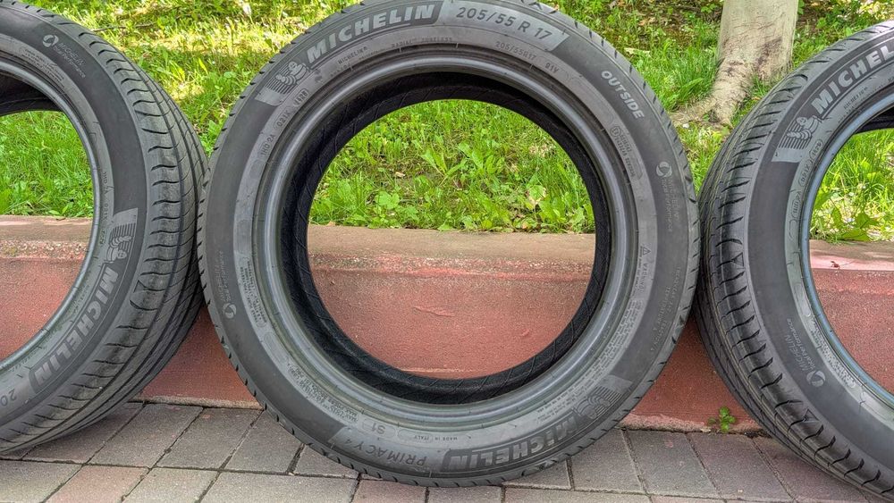 Anvelope VARA MICHELIN PRIMACY 4 NOI 205/55/R17 DOT_12/2026